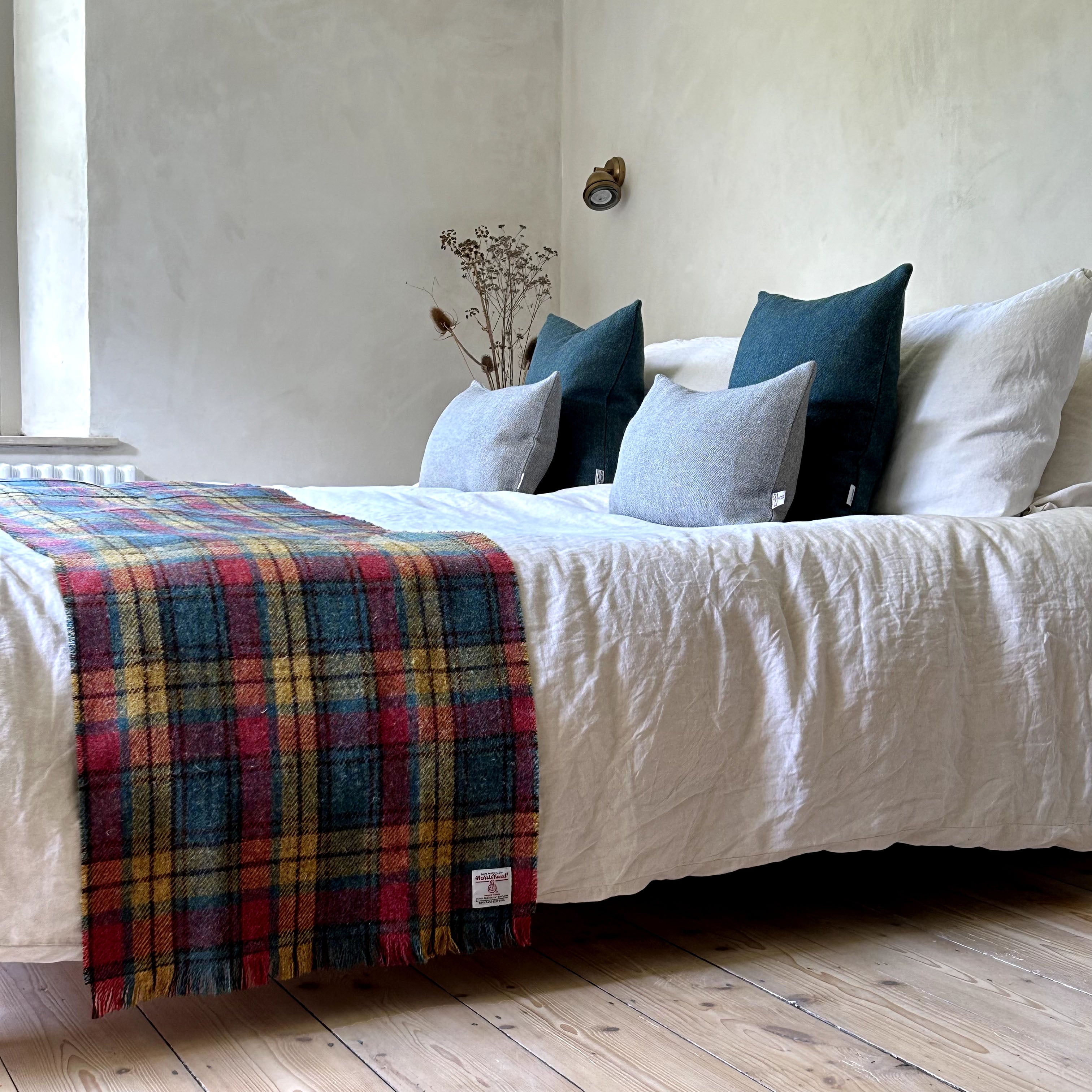 Harris Tweed Stornoway Tartan Bed Runner William & Irene