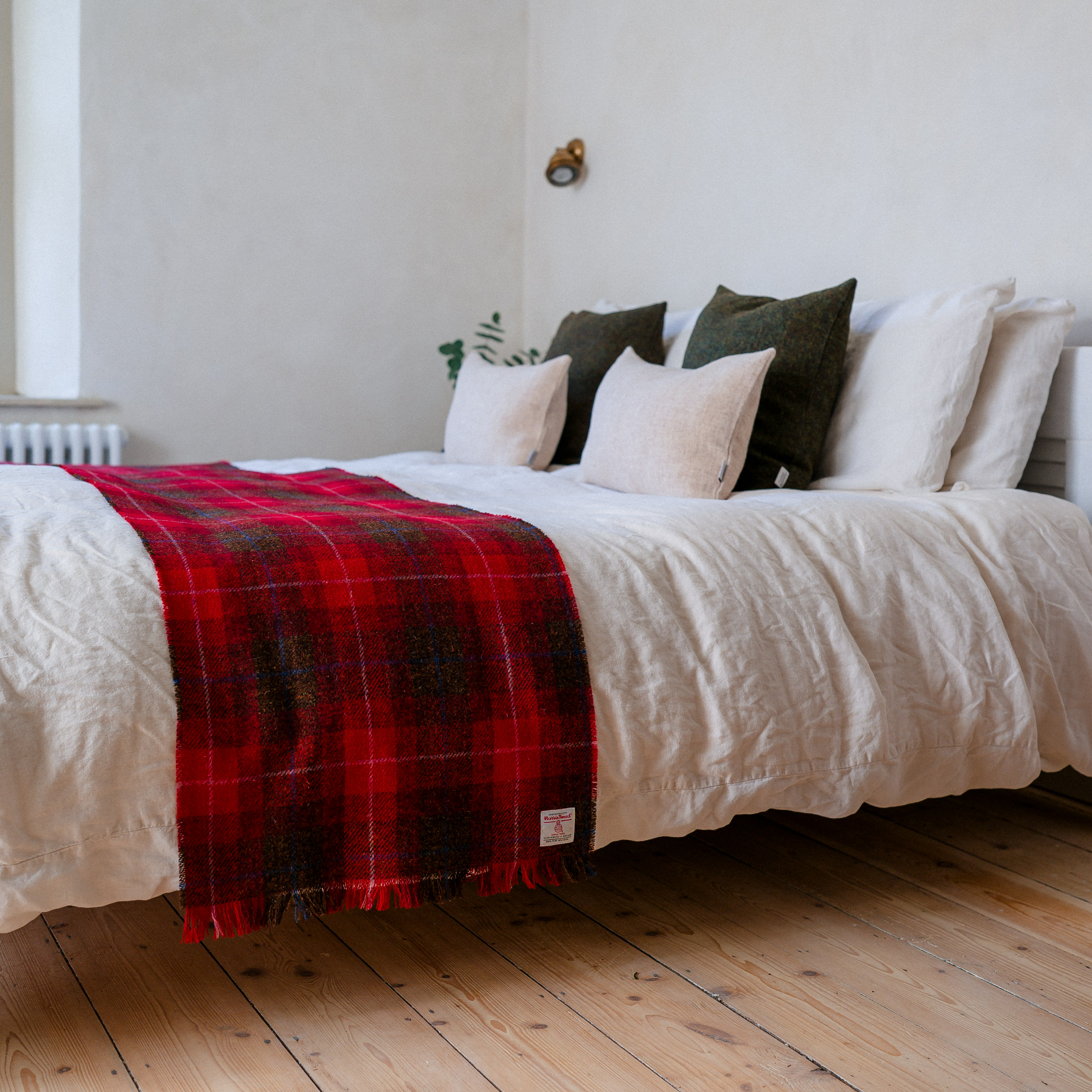 Winterberry Tartan Bed Runner