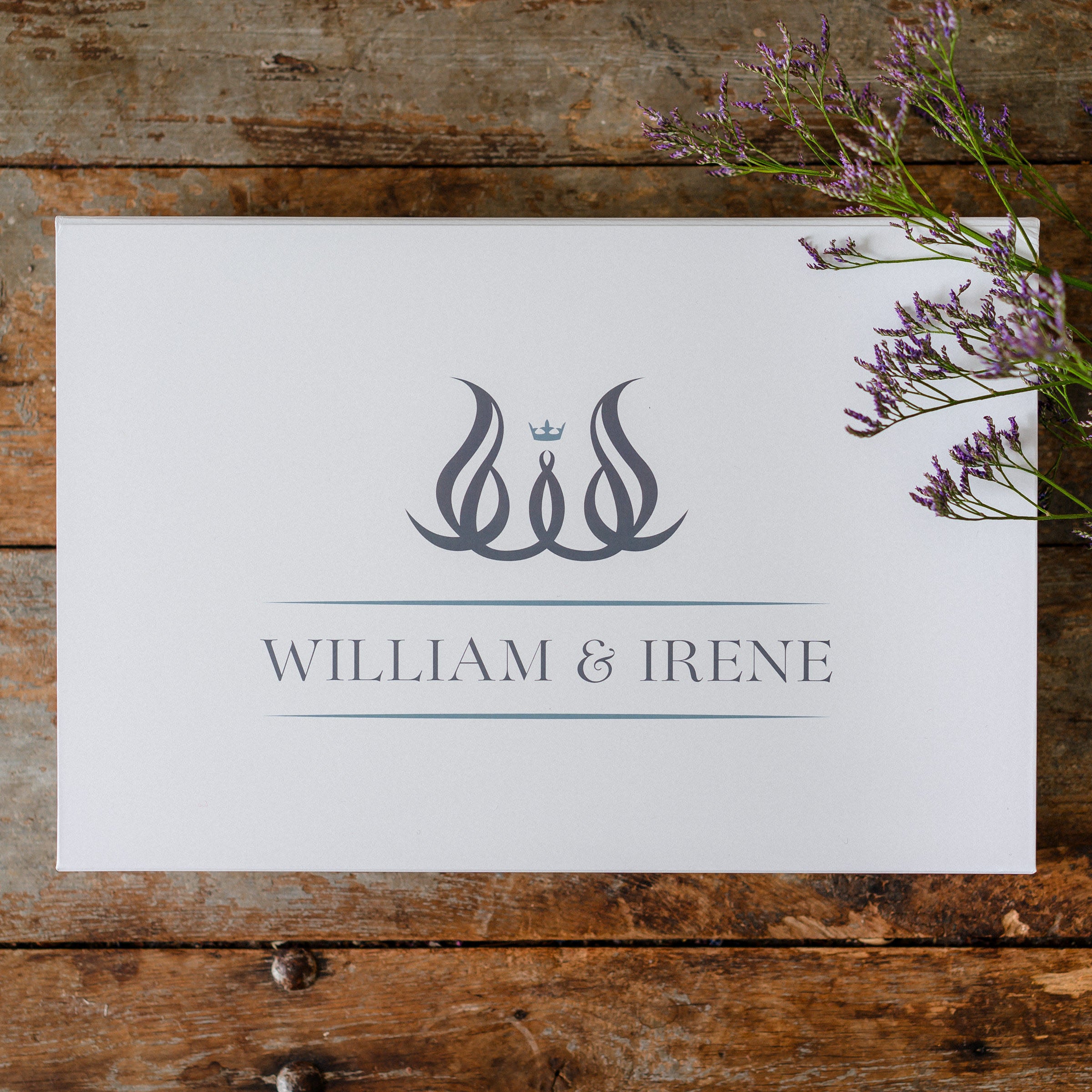 William & Irene Luxury Gift Box